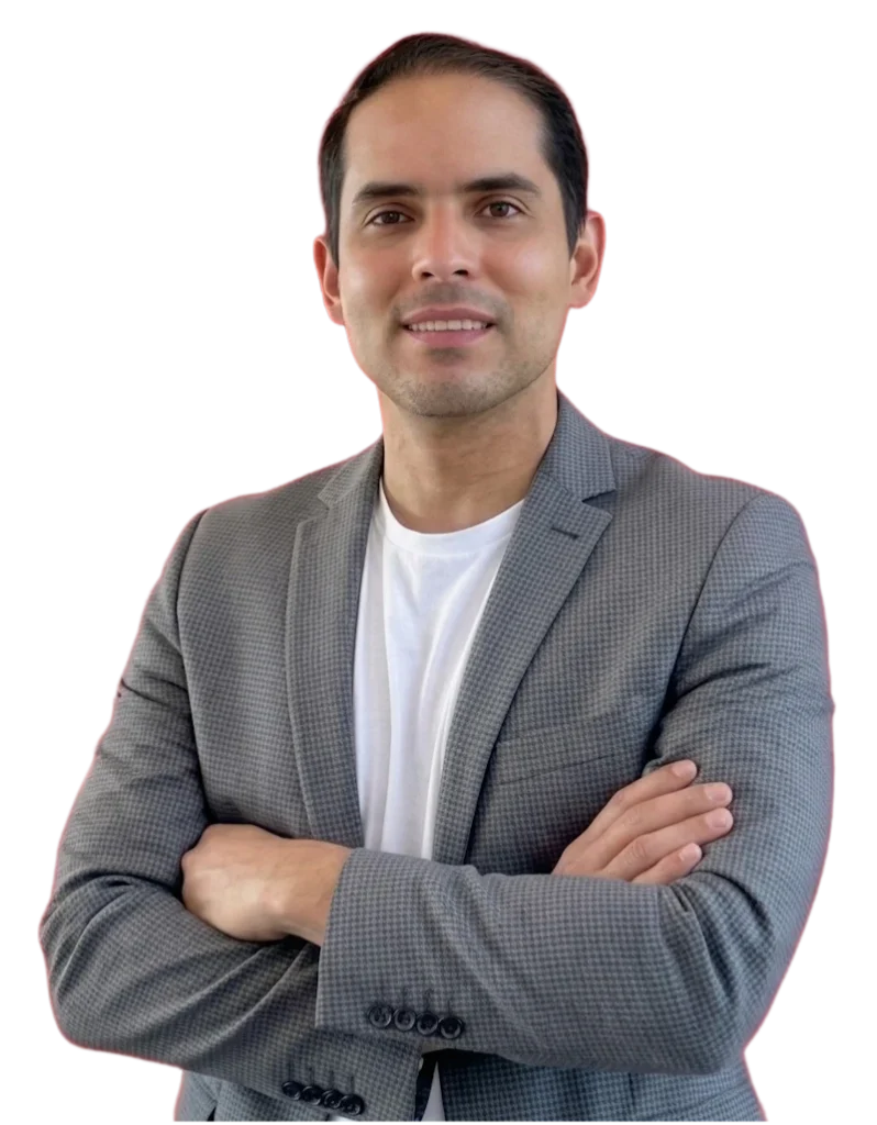 Alejandro Gonzalez, Consultor de Inmigración Canadiense Regulamentado (RCIC)